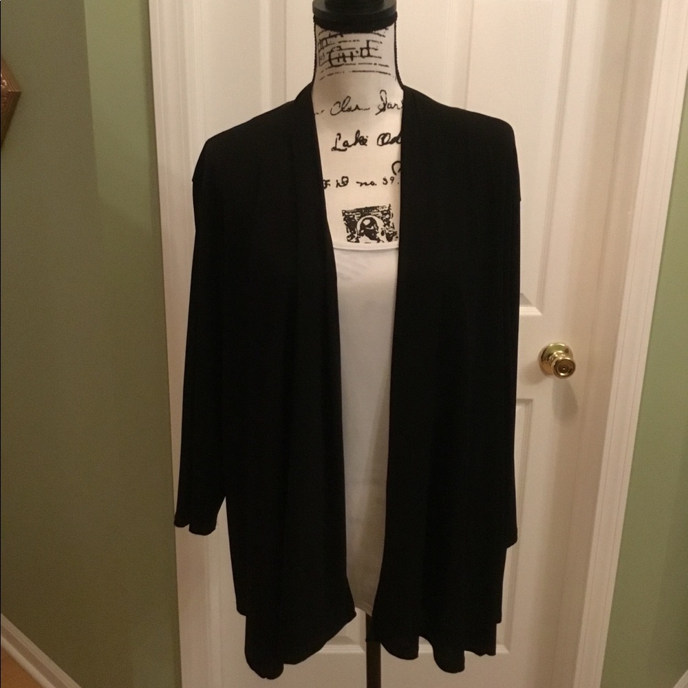 B&W Notations blouse & sweater combo